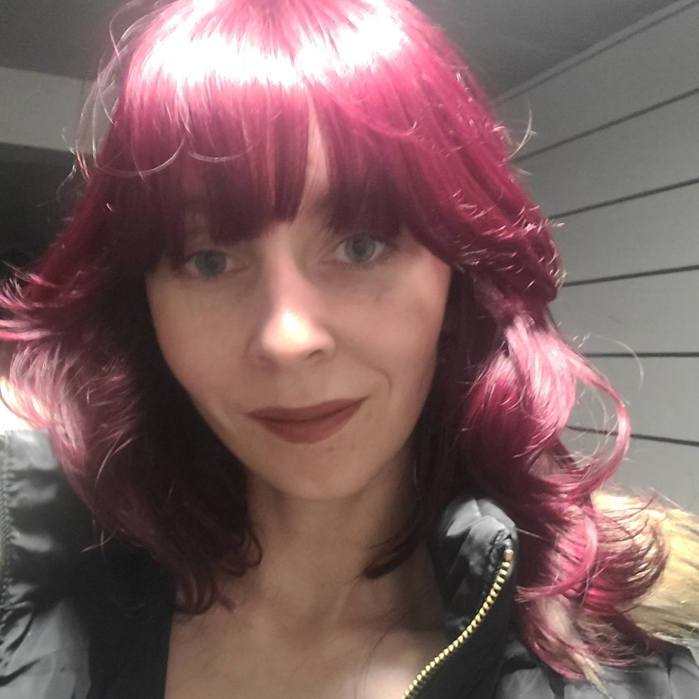 Meet your Posher, Nicole